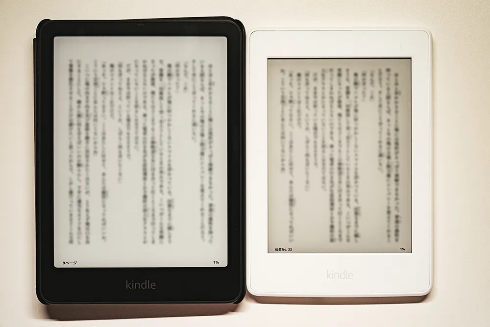 Kindle Paperwhite シグニチャーエディション 第12世代とKindle Paperwhite 第7世代のサイズ比較
