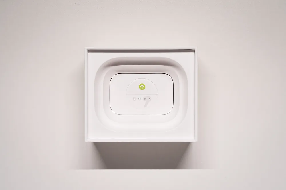 AirPods Pro 3 化粧箱の底
