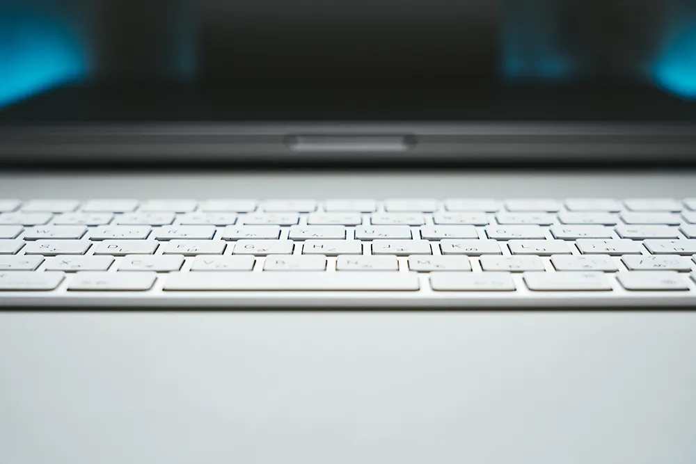 Touch ID搭載Magic Keyboard(USB-C)のキーストロークは程よく短い